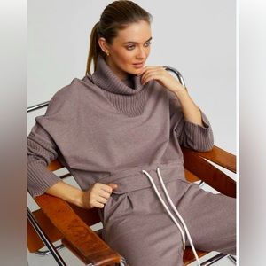Varley Sweater!